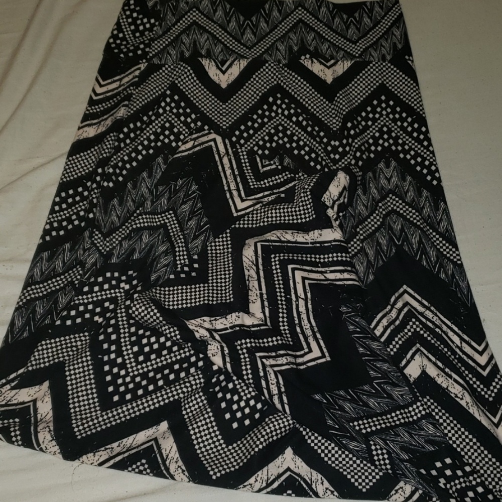 Rue 21 maxi skirt